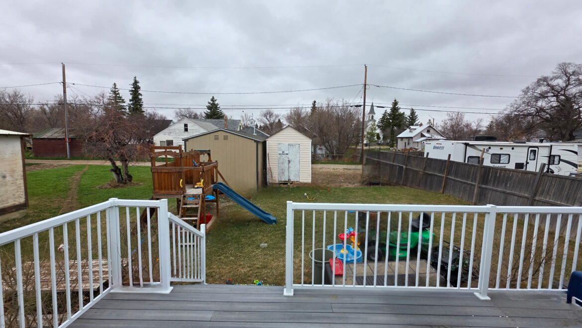 #109 1st Ave East, Eatonia