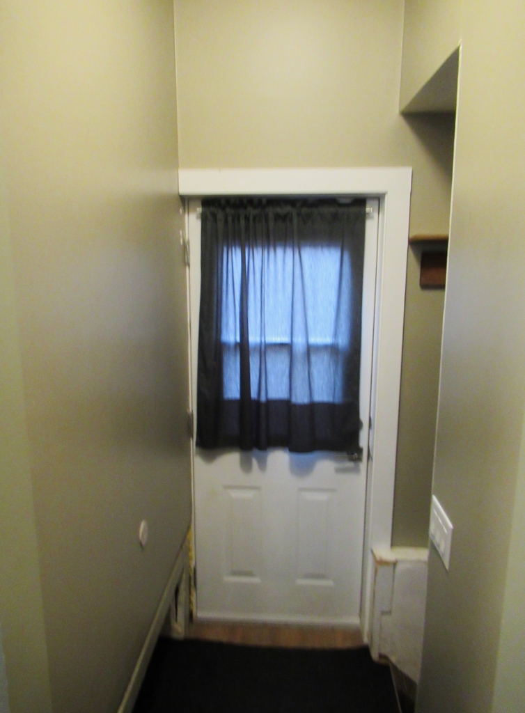 #110 7th Ave West – L202636