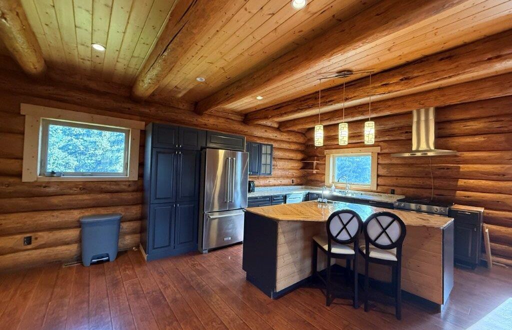 Acreage in R.M of Kindersley SW 04-28-24 W3rd – L202532