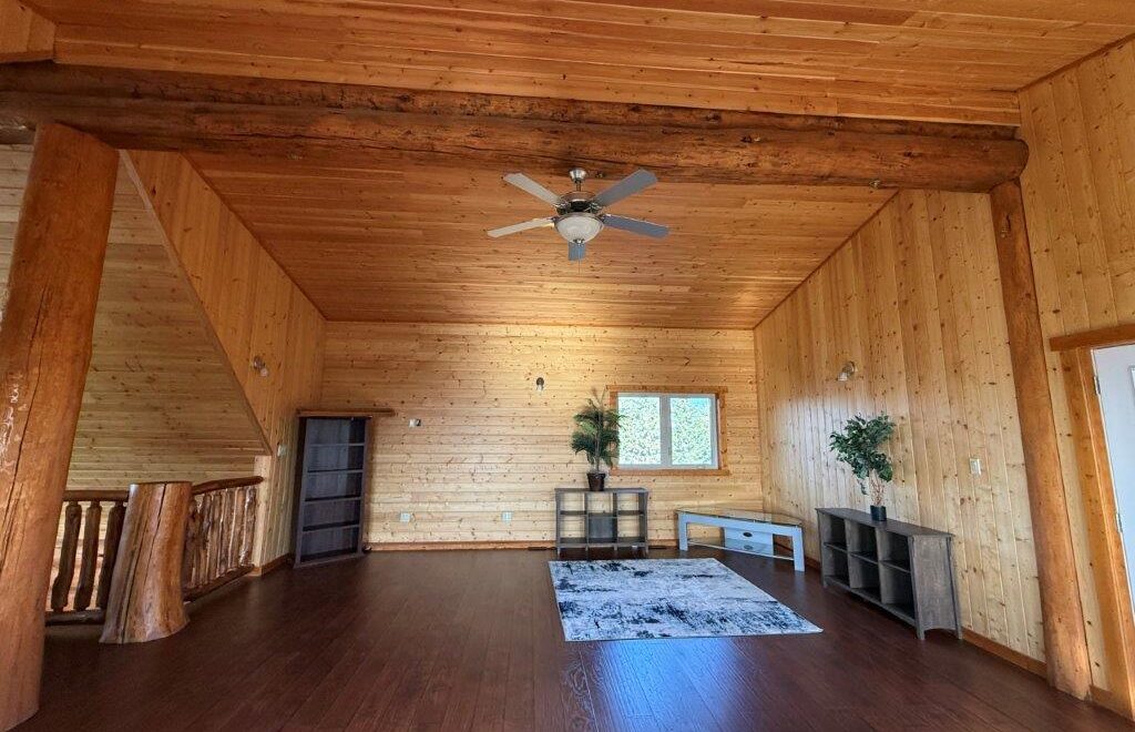 Acreage in R.M of Kindersley SW 04-28-24 W3rd – L202532