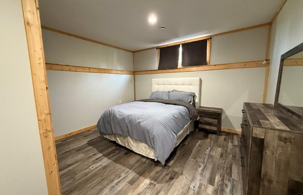 Acreage in R.M of Kindersley SW 04-28-24 W3rd – L202532