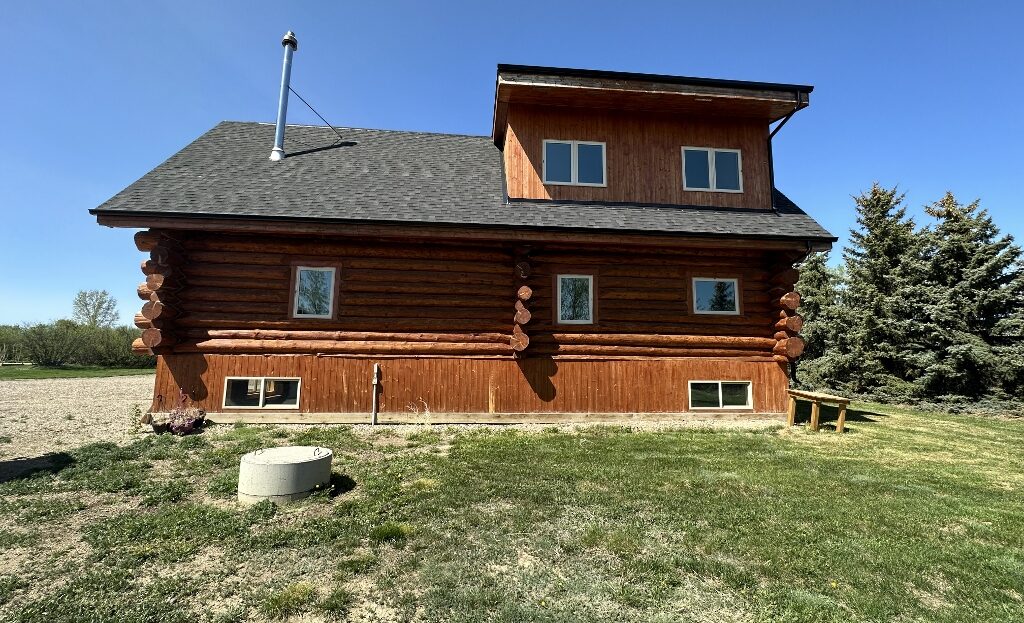 Acreage in R.M of Kindersley SW 04-28-24 W3rd – L202532