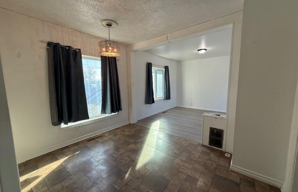 #29 6th Street Crescent – L2025