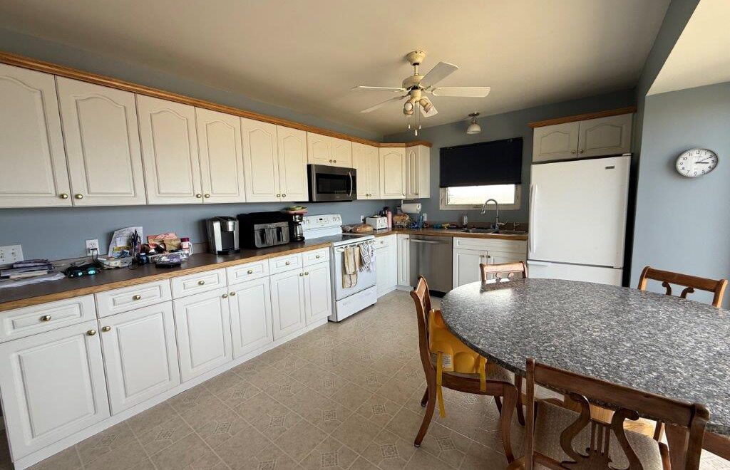 Acreage for Sale in R.M of Kindersley SW 26-28-23 W3rd
