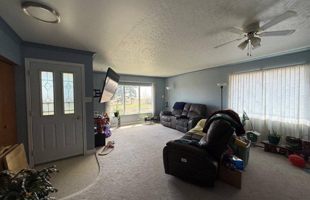 Acreage for Sale in R.M of Kindersley SW 26-28-23 W3rd
