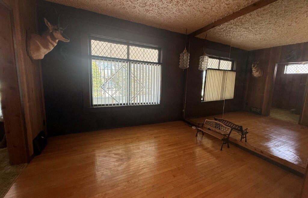 202 3rd Avenue East – L202628