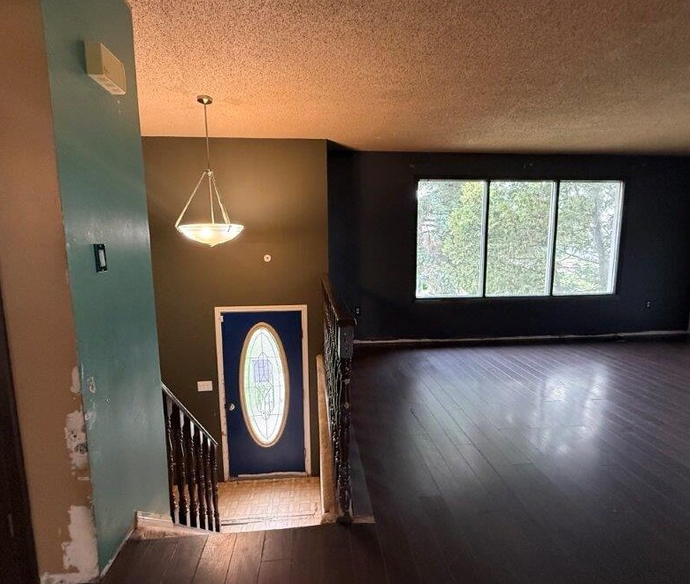 780