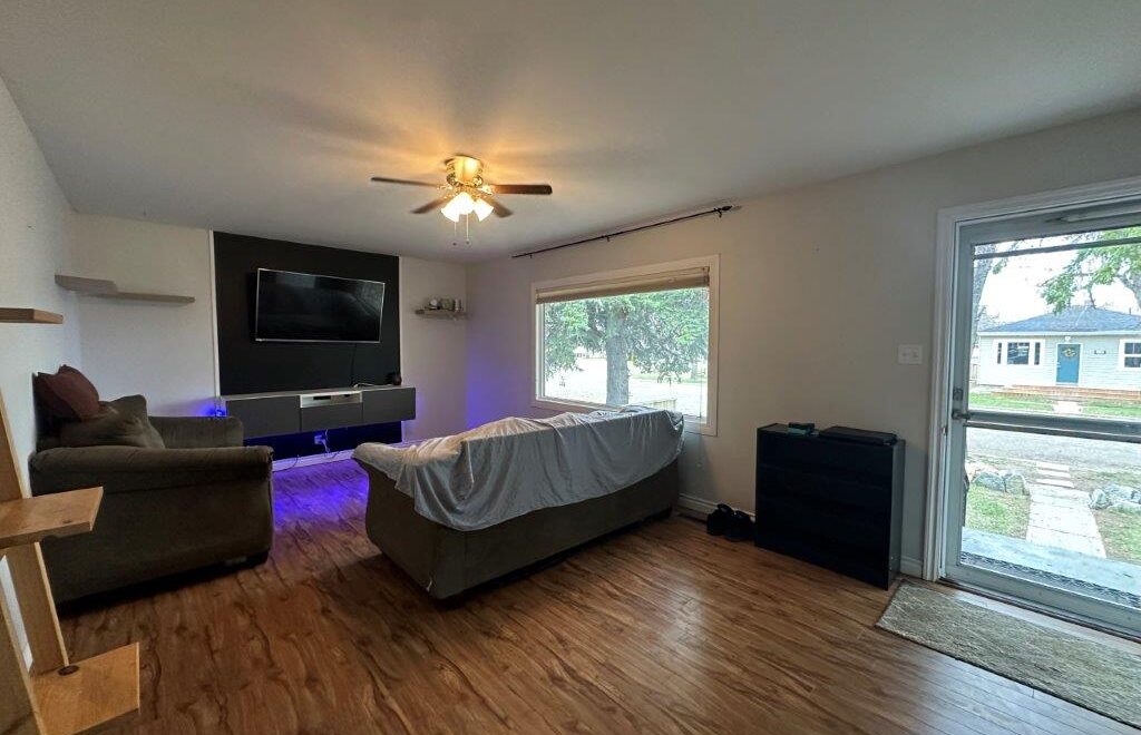 #117 4th Ave East, Eatonia – L202438