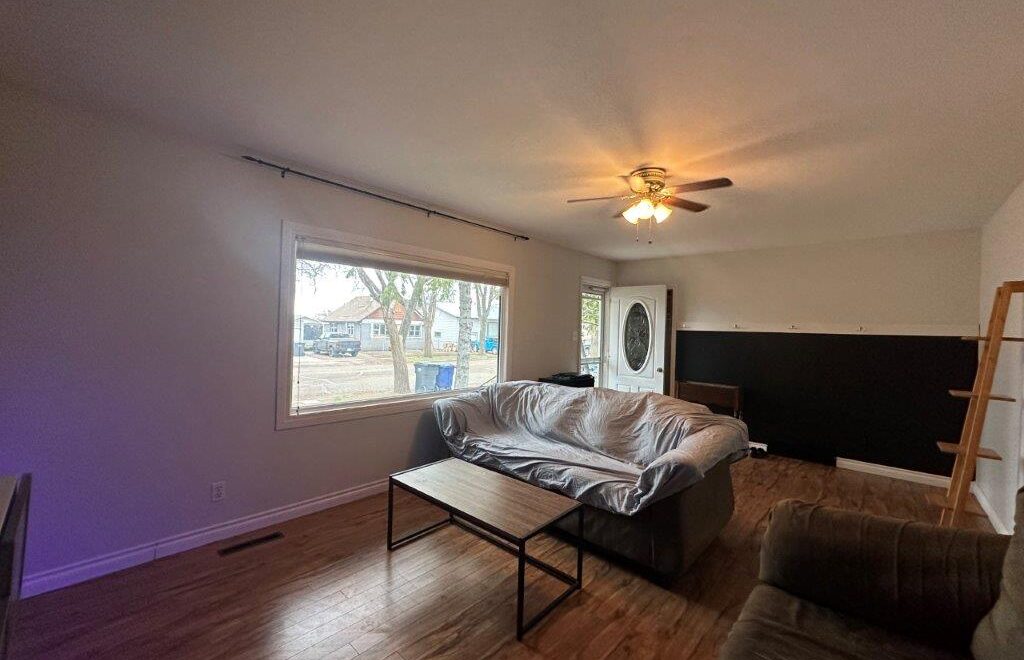 #117 4th Ave East, Eatonia – L202438