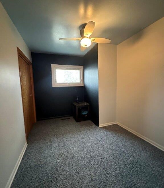 576