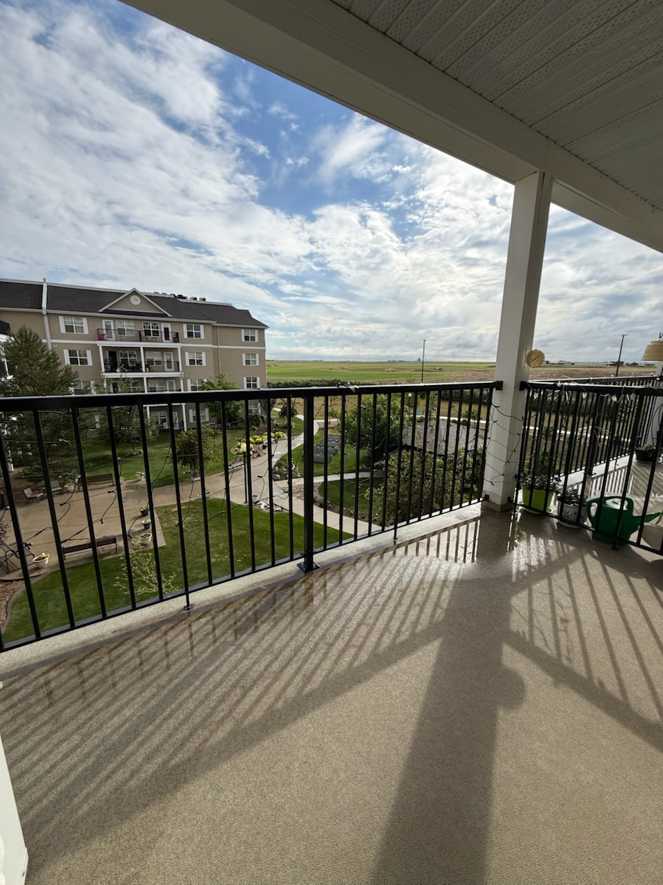 #324, 60 Stevenson Crescent – L202635