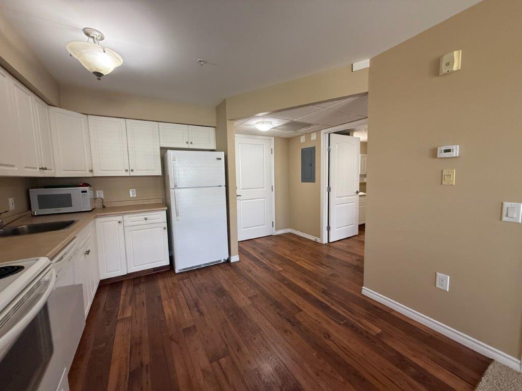 #324, 60 Stevenson Crescent – L202635