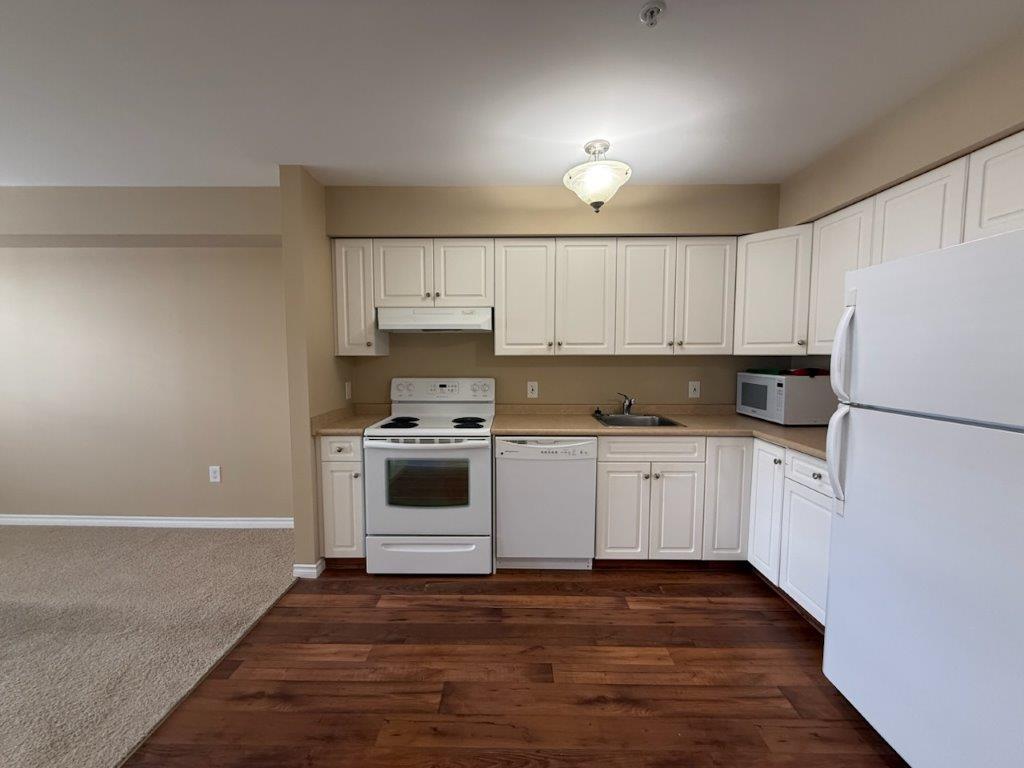 #324, 60 Stevenson Crescent – L202635