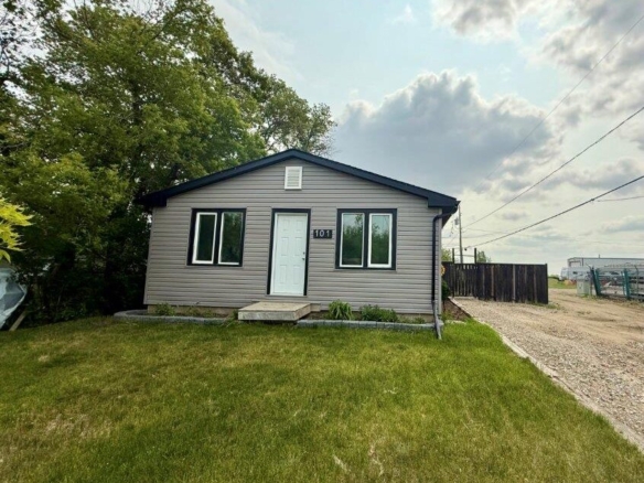 #101 2nd Ave East, Coleville – L202540