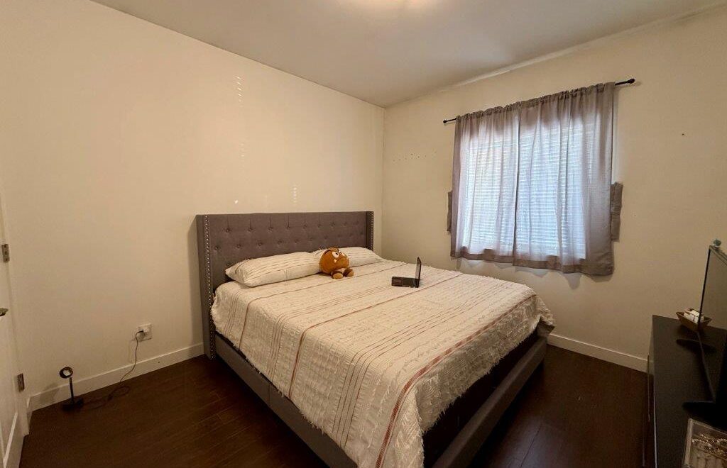 106 7th Street West – L202579