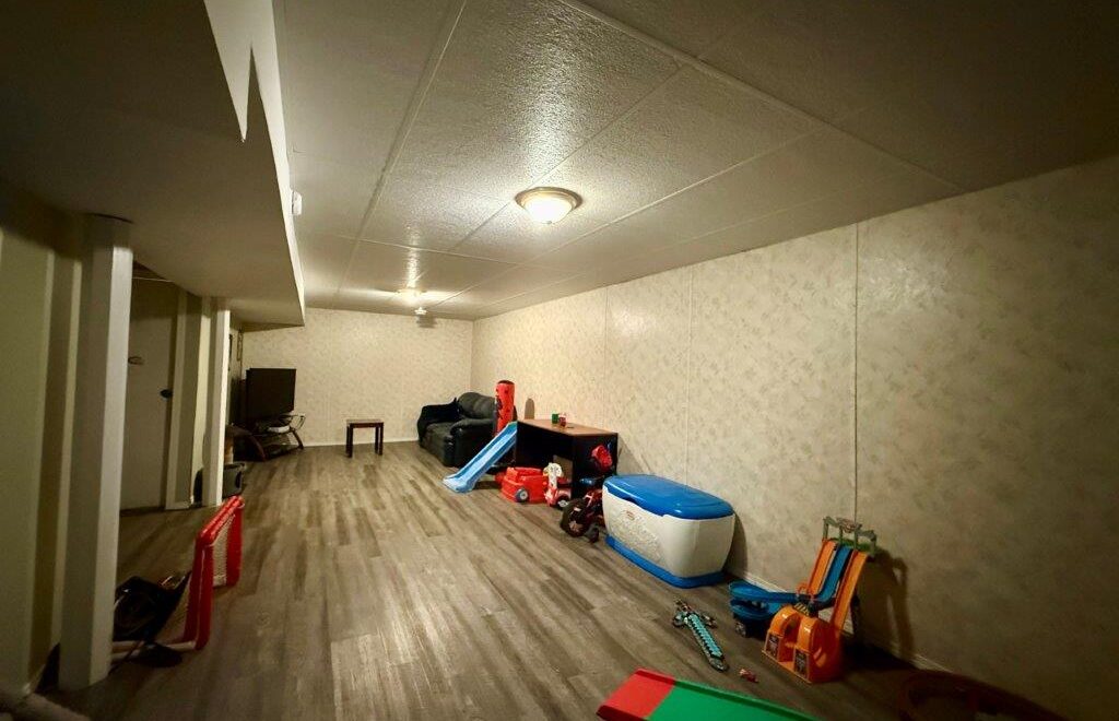 #30 West Road, Kindersley – L202602