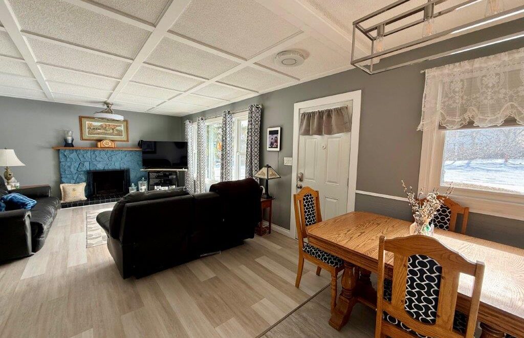 #201 4th Ave SE, Eston – L202615
