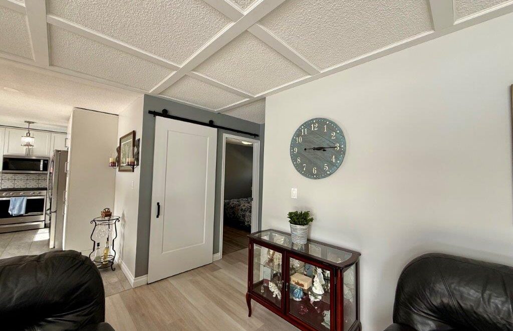 #201 4th Ave SE, Eston – L202615