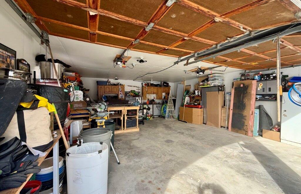 #201 4th Ave SE, Eston – L202615
