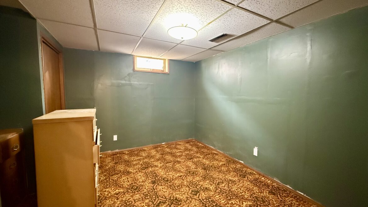 #910 8th Street West, Kindersley -L202623