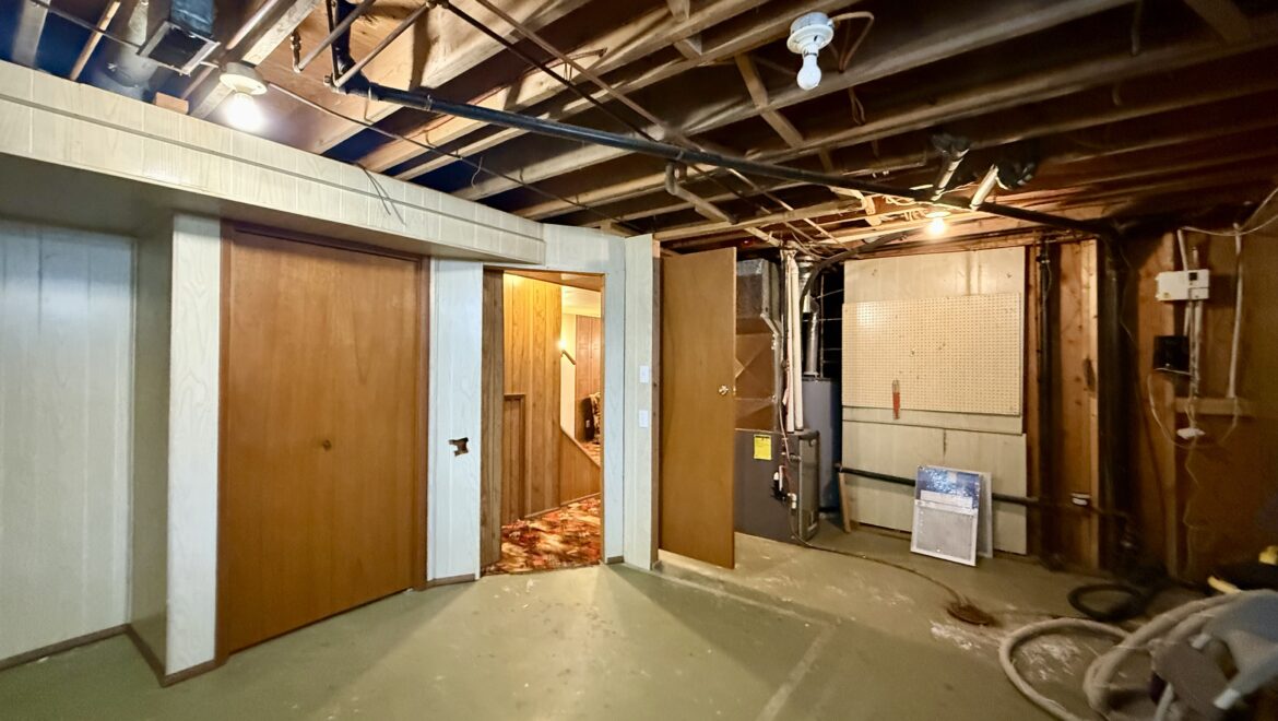 #910 8th Street West, Kindersley -L202623