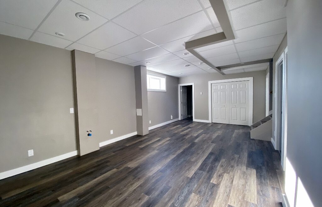#109 1st Ave East, Eatonia