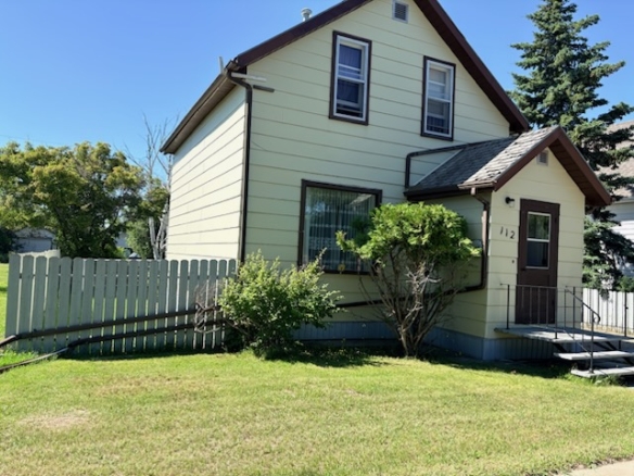 #112 2nd Ave West, Eatonia – L202641