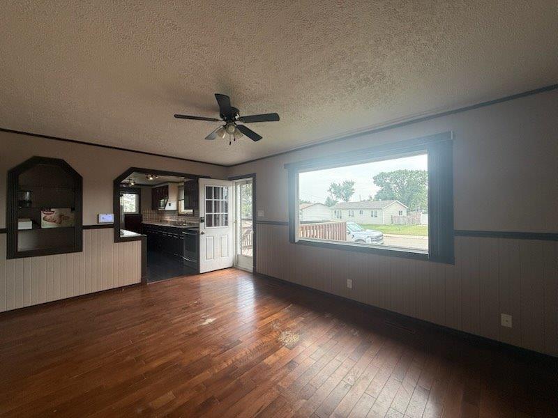 #12 6th Street Crescent, Kindersley – L202643
