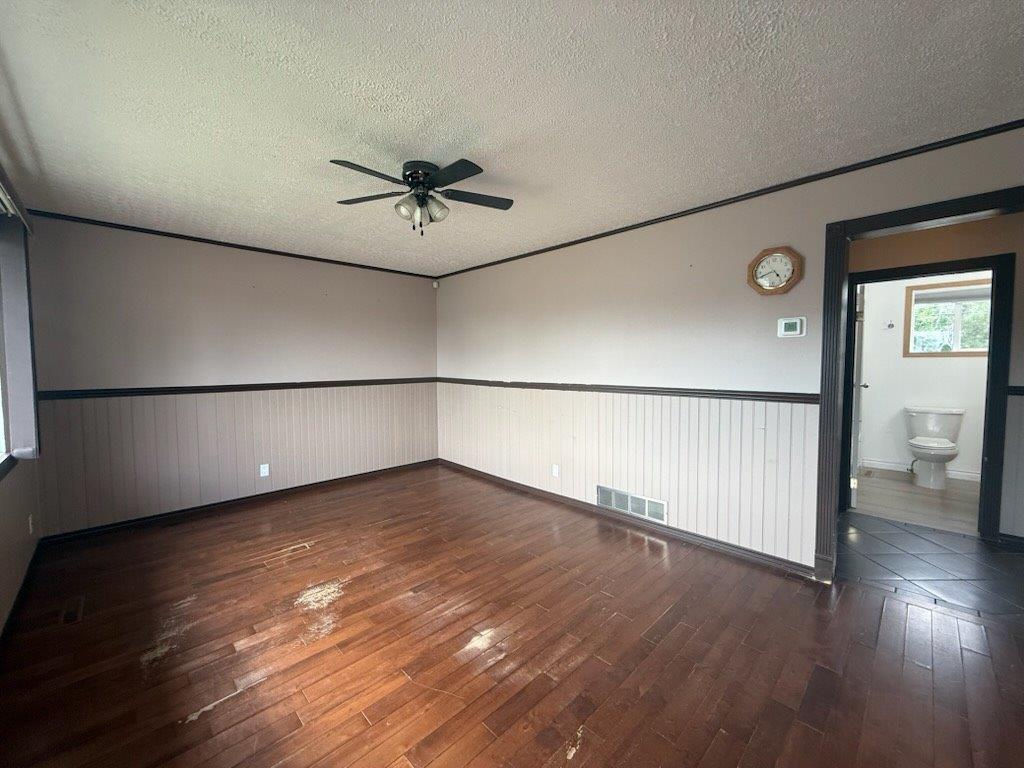 #12 6th Street Crescent, Kindersley – L202643