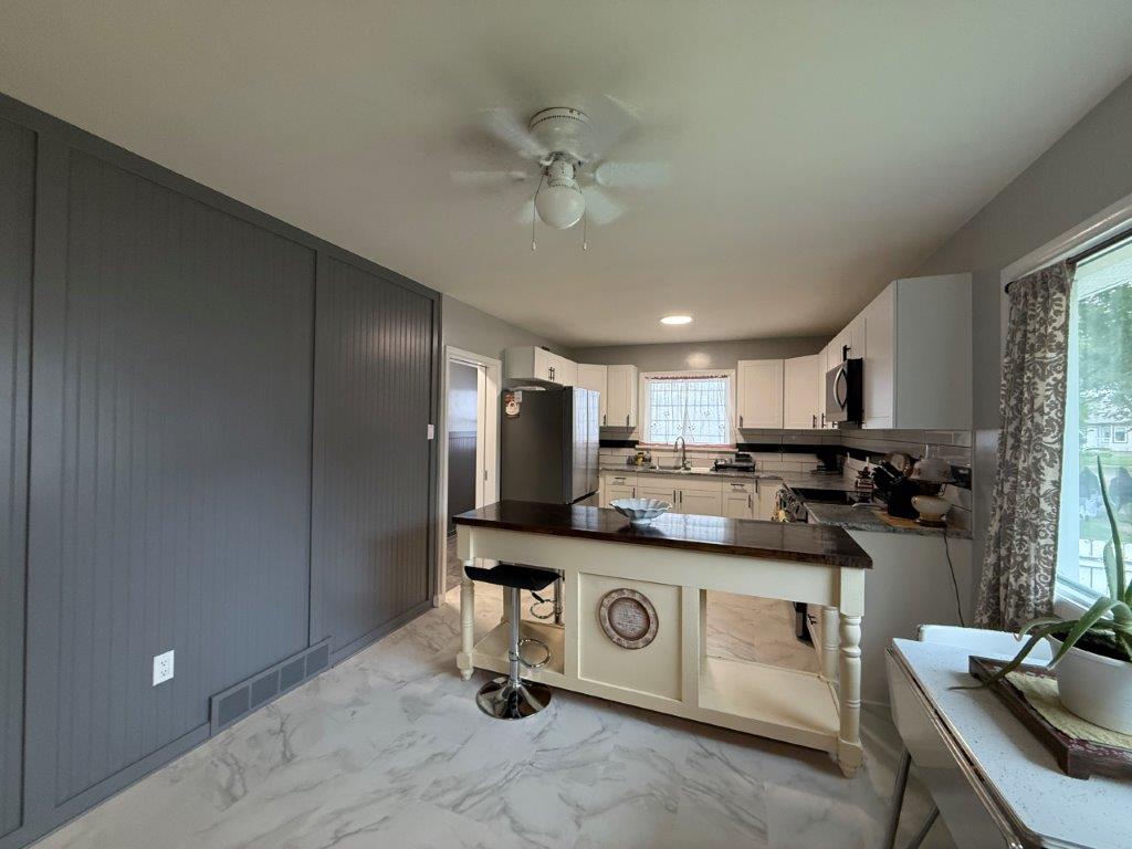 IMG_8959 #212 7th Ave West, Kindersley – L202637