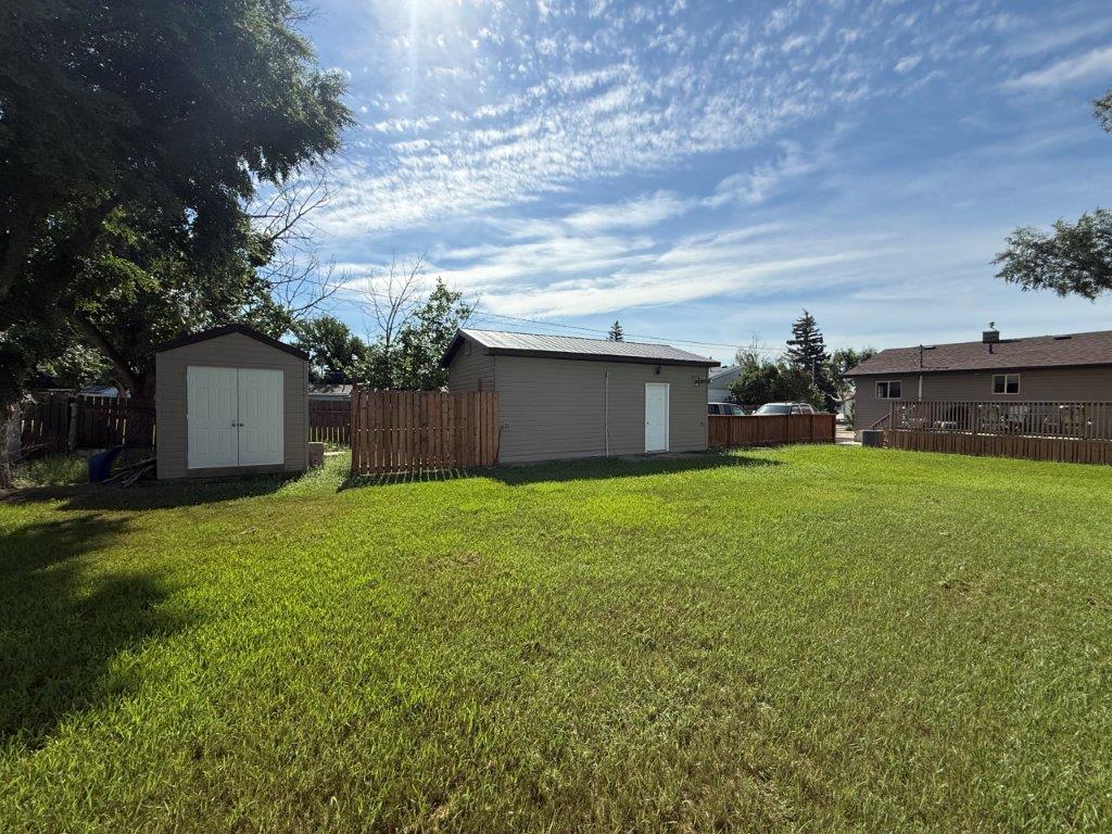 #12 6th Street Crescent, Kindersley – L202643