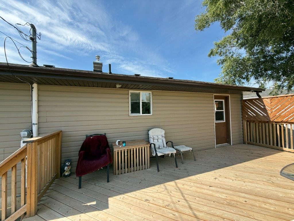#12 6th Street Crescent, Kindersley – L202643