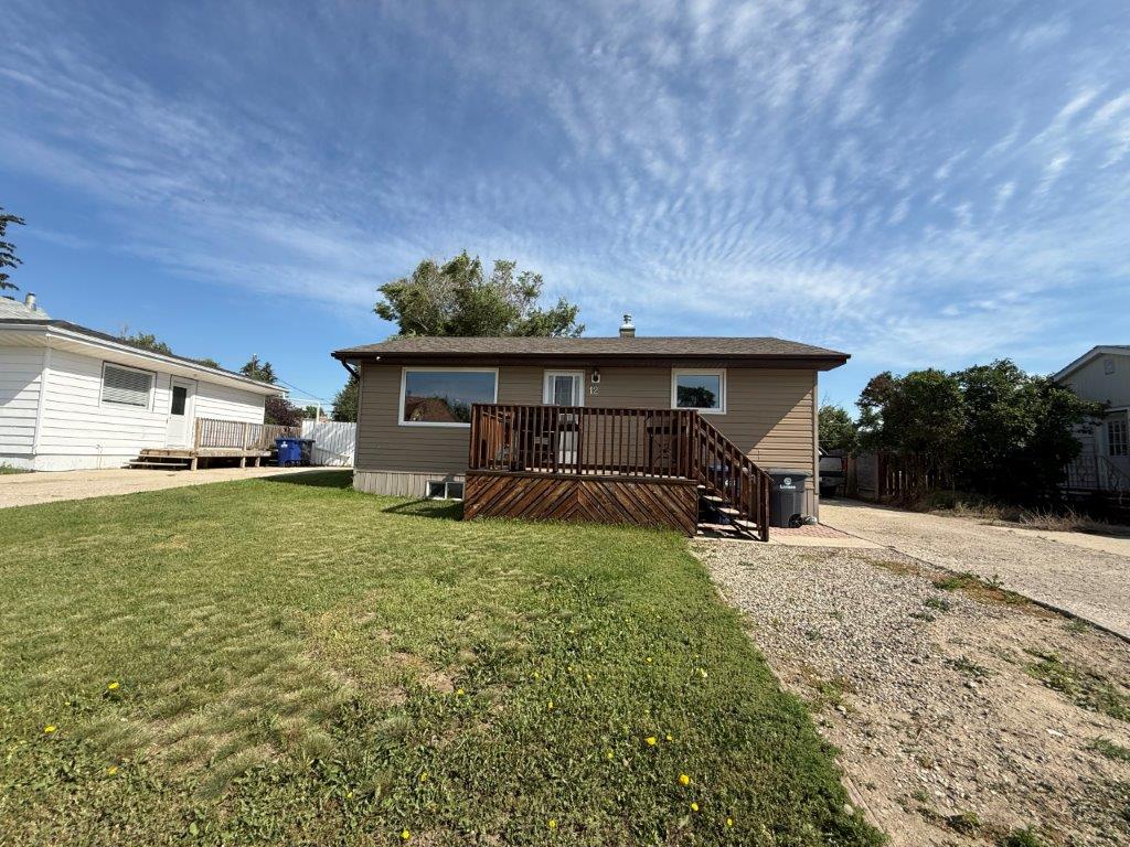 #12 6th Street Crescent, Kindersley – L202643