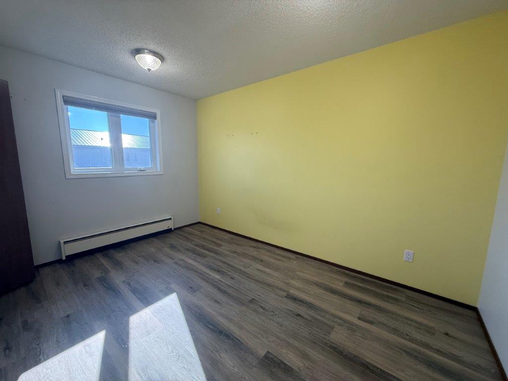 IMG_9952 #216 3rd Avenue East, Eatonia – L202636