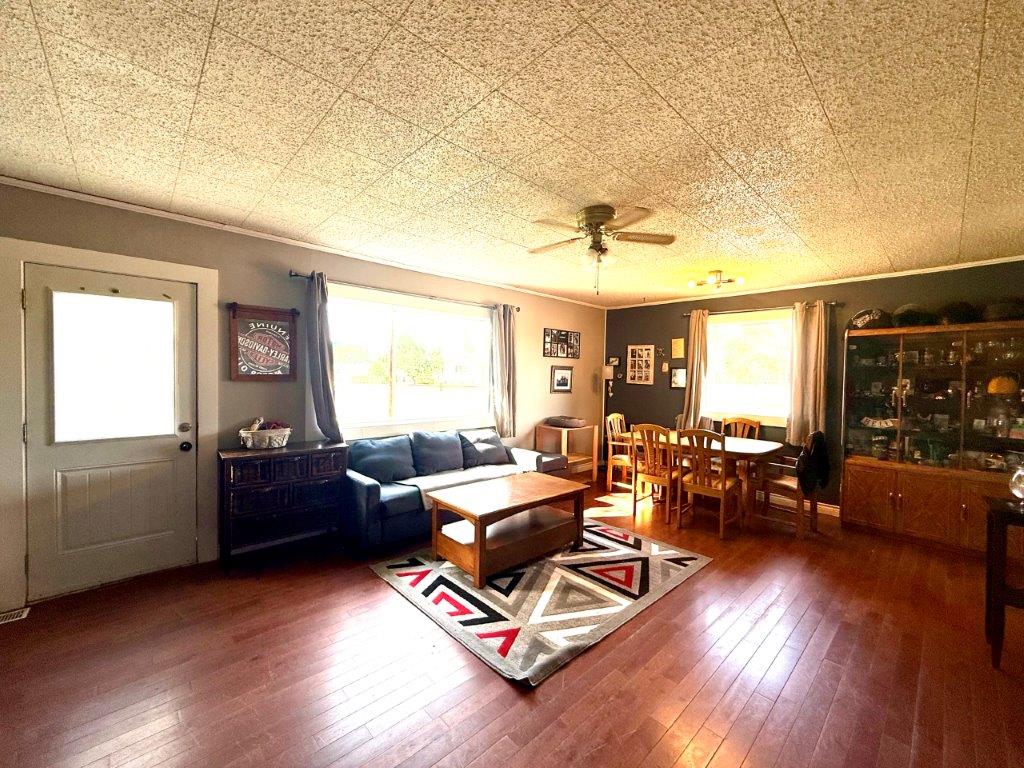 #119 7th Ave East, Kindersley – L202639