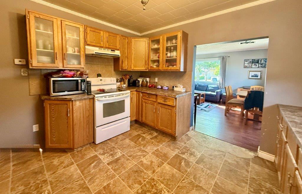 #119 7th Ave East, Kindersley – L202639