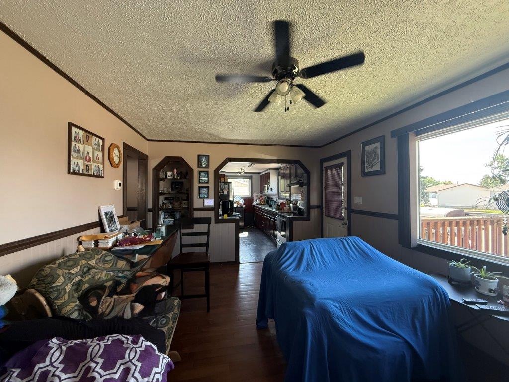 #12 6th Street Crescent, Kindersley – L202643
