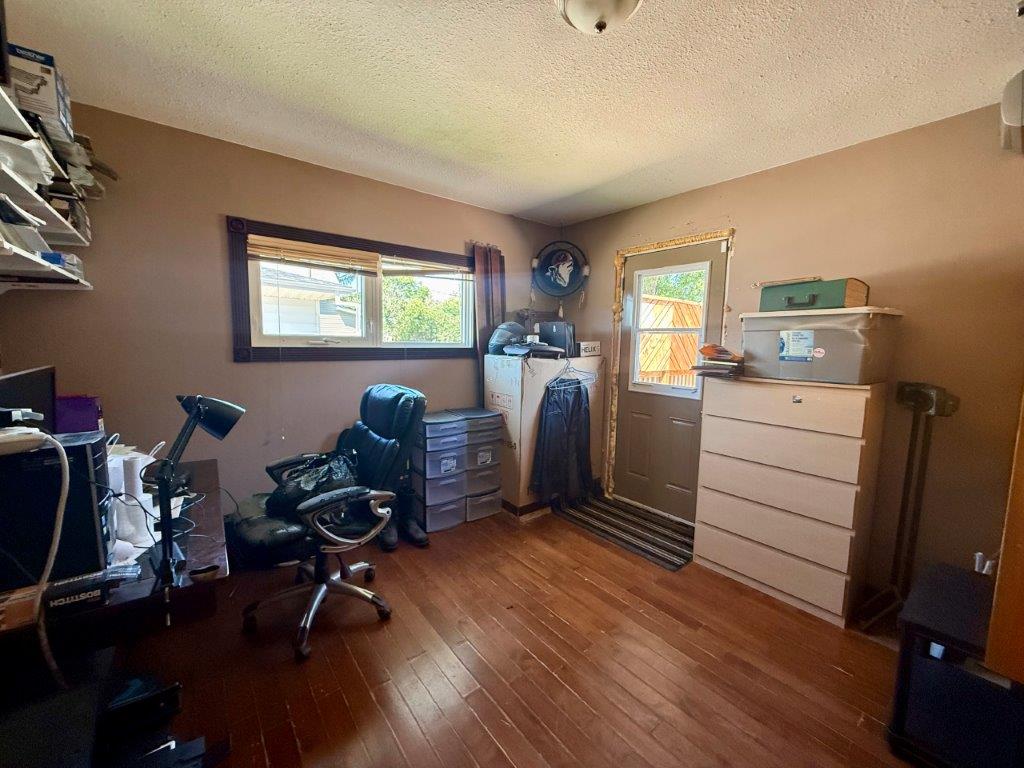 #12 6th Street Crescent, Kindersley – L202643