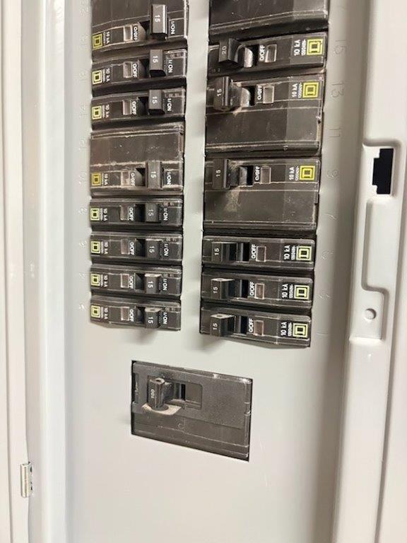 576