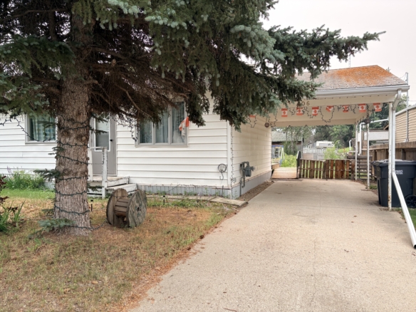 106 5th Ave. East-Eatonia -L202647