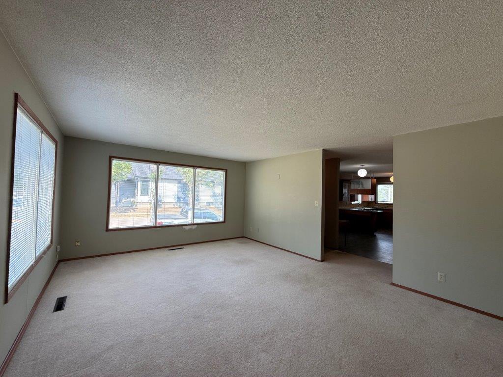 119 4th Ave. East -L202645