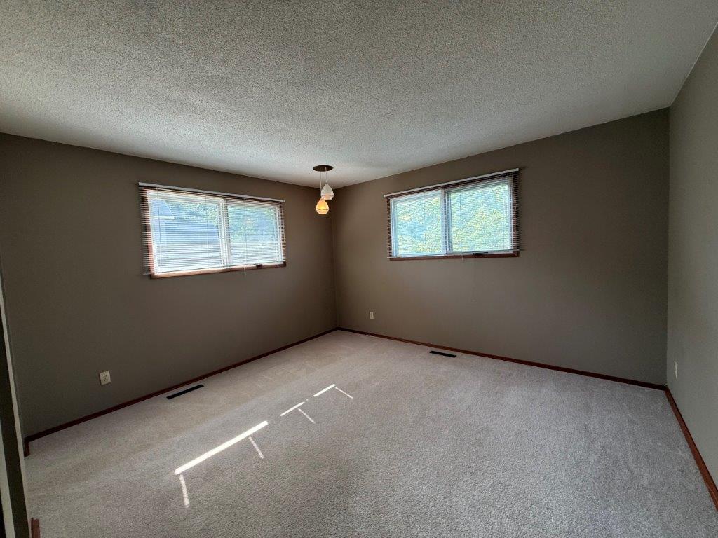 119 4th Ave. East -L202645