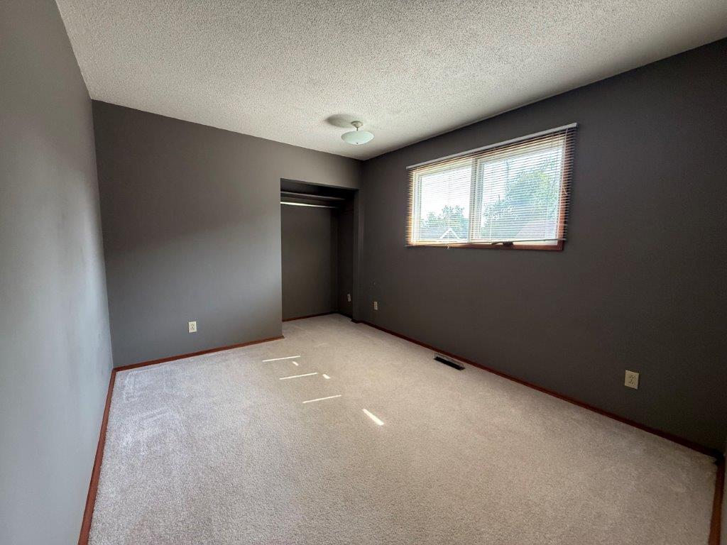 119 4th Ave. East -L202645
