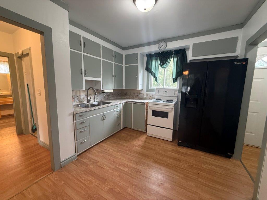 106 5th Ave. East-Eatonia -L202647