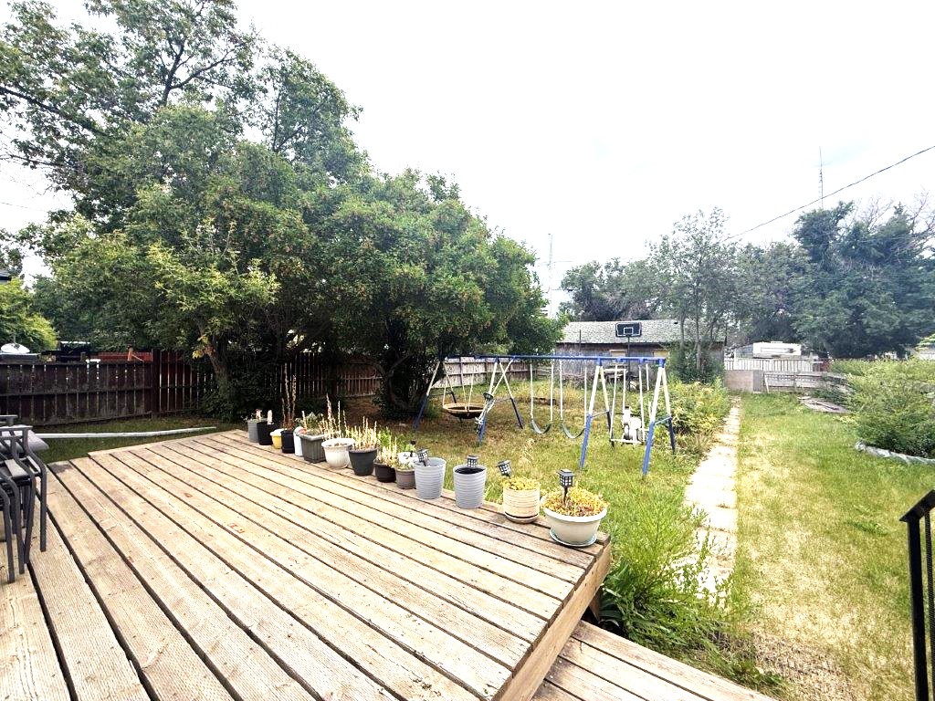 106 5th Ave. East-Eatonia -L202647