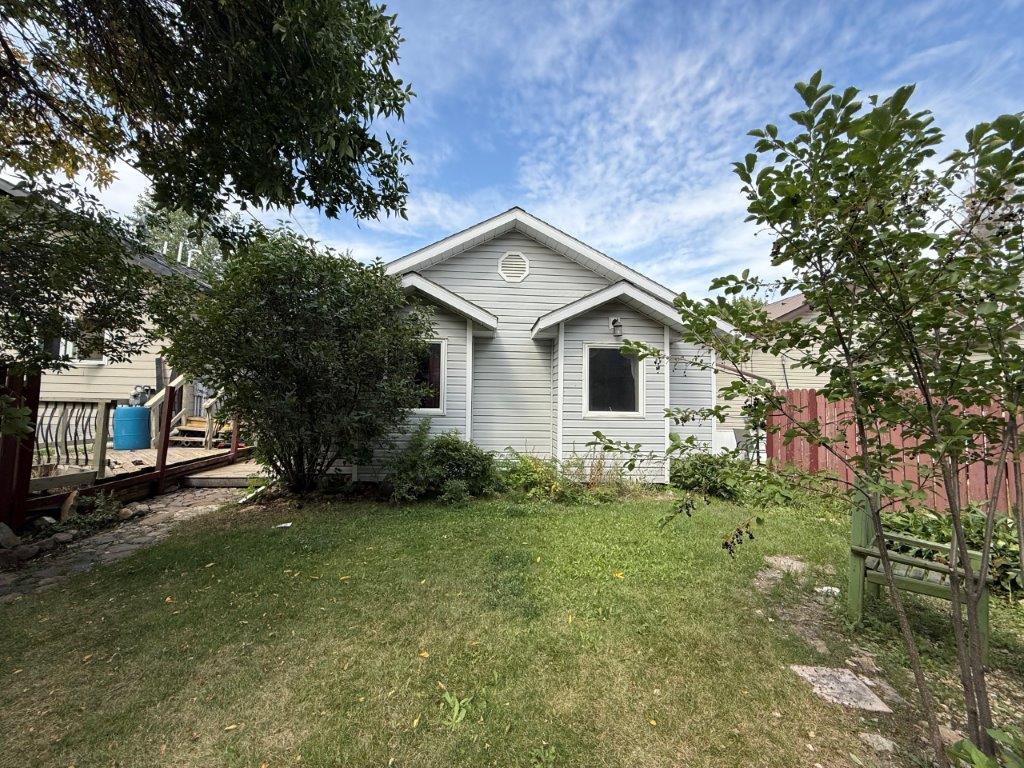 IMG_9903 #221 1st Ave West, Kindersley – L2026