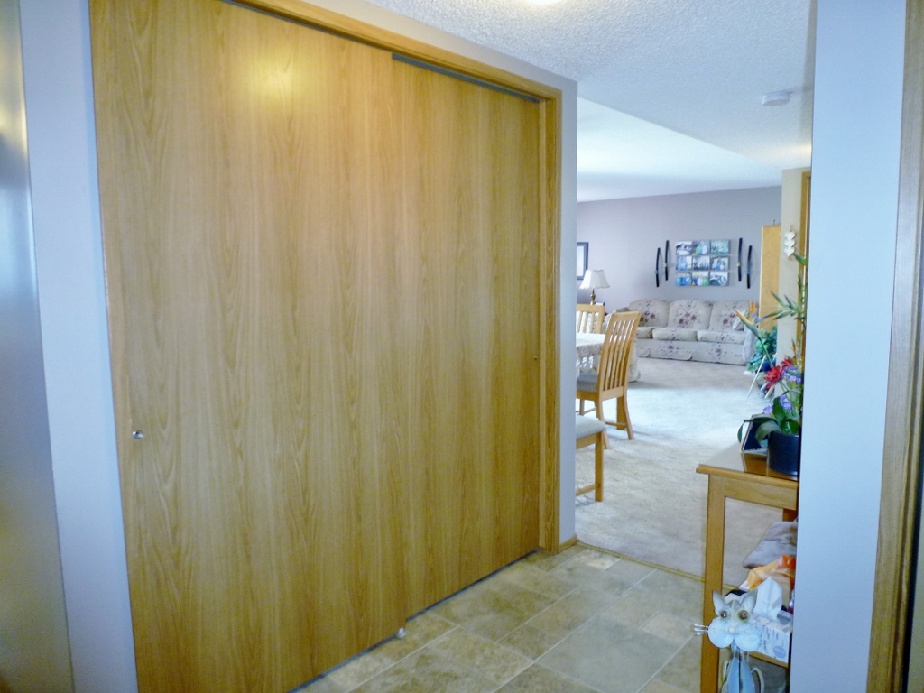 #8 118 4th Ave West – L202651