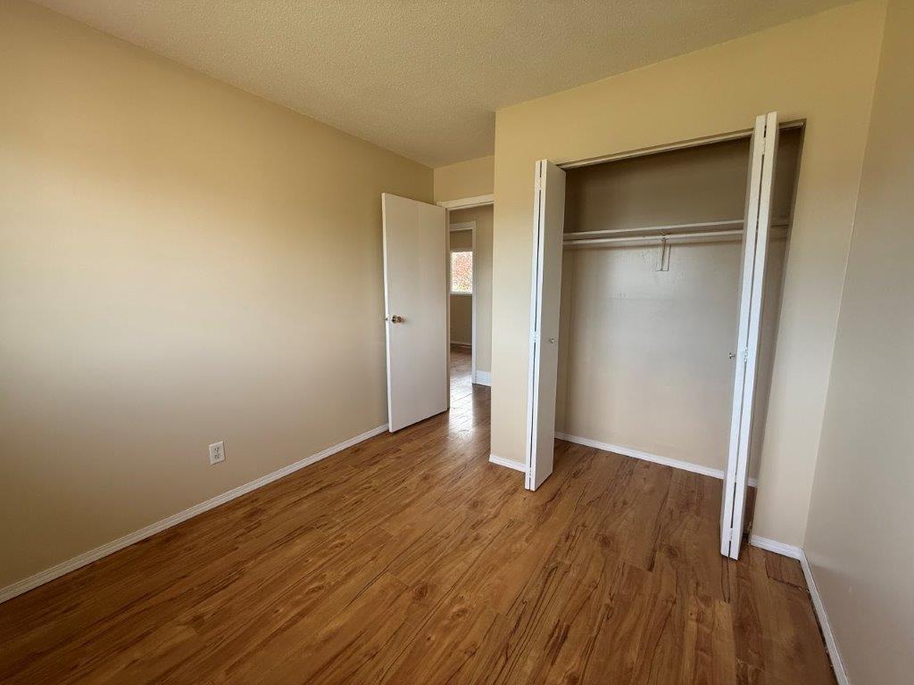 15 16 Thomson Drive- L202665