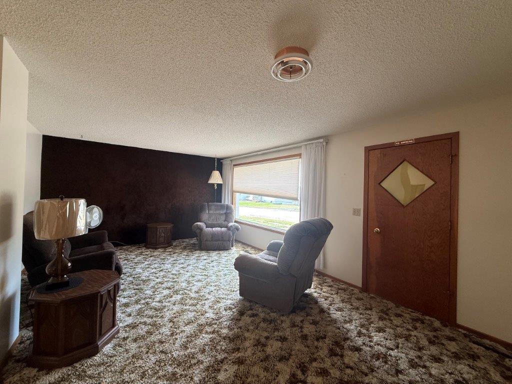 607 5th Street West, Eston- L202655