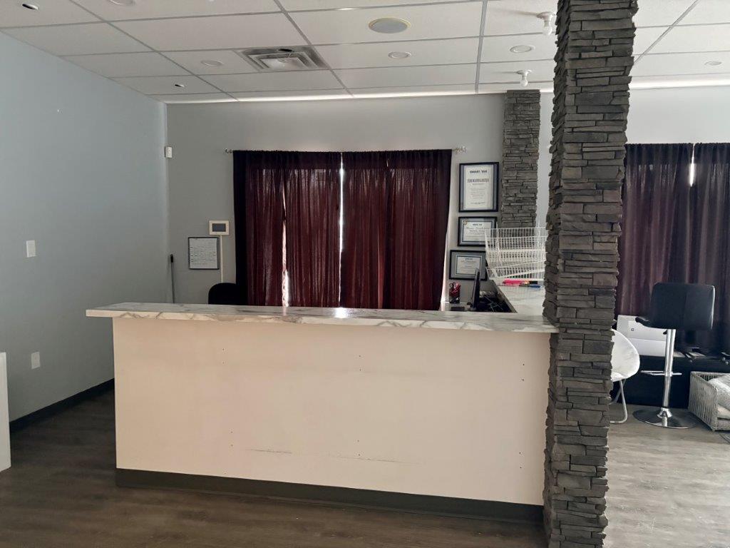 Property For Lease! 1000A Main Street, Kindersley- L202657